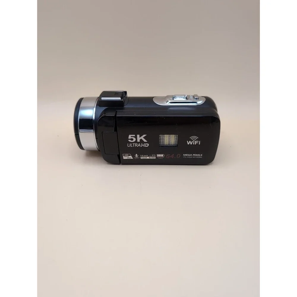 5K Ultra HD UHD DV Handheld Camcorder 18x Optical Zoom 3.0in LCD WiFi SD Card